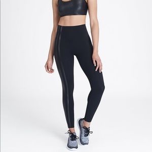 SPANX Gloss Side Stripe Leggings